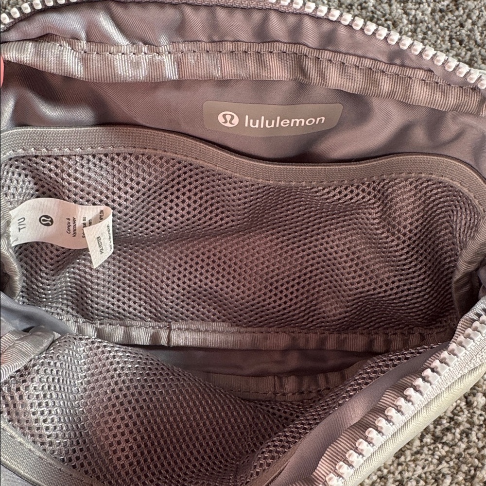 LULULEMON BELT BAG - Picture 3 of 3